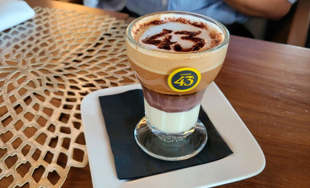 bebida tipica cartagena cafe asiatico